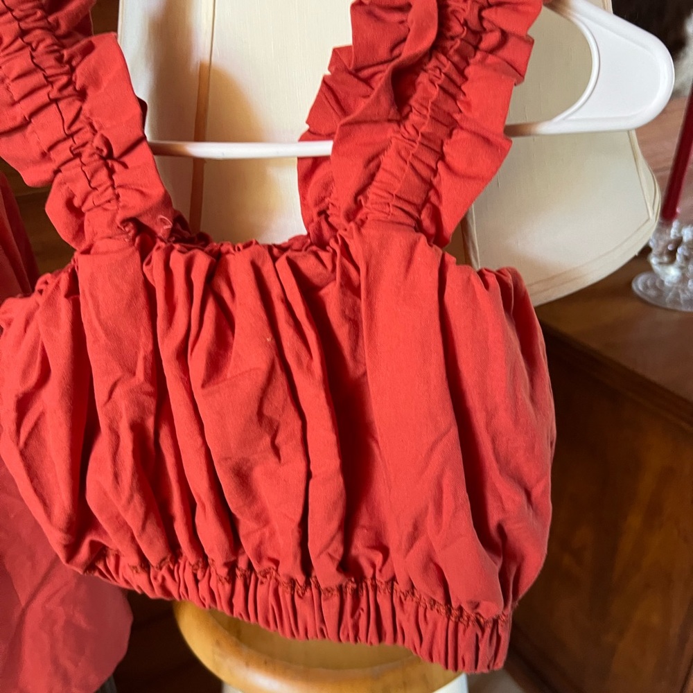 New set Crop top and pants